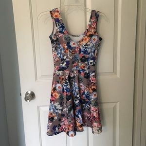 Floral scuba sleeveless mini dress